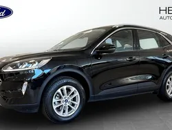 Svart (black) Begagnad 2021 Ford Kuga Titanium SUV | 269 900 kr (Marknadspris)