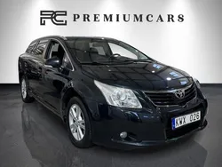 Mörkblå Begagnad 2010 Toyota Avensis Business Edition Kombi | 74 900 kr (Bra pris)