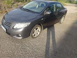 Mörkgrå Begagnad 2008 Toyota Corolla Sedan | 39 900 kr (Bra pris)