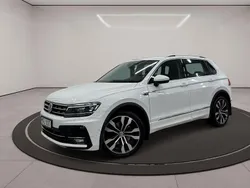 Vit Begagnad 2019 VW Tiguan R-line SUV | 264 500 kr (Marknadspris)