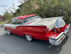 Flerfärgad Begagnad 1957 Ford Fairlane Sedan | 225 000 kr