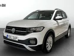 Vit (pure white) Begagnad 2020 VW T-Cross Life SUV | 159 900 kr (Marknadspris)