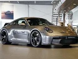 Grå Begagnad 2021 Porsche 911 | 2 049 000 kr