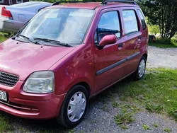 Röd Begagnad 2000 Opel Agila Halvkombi | 13 000 kr