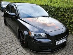 Svart Begagnad 2005 Volvo S40 Summum Sedan | 52 000 kr (Marknadspris)