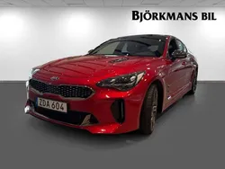 Röd Begagnad 2017 Kia Stinger Sedan | 339 000 kr (Superpris)