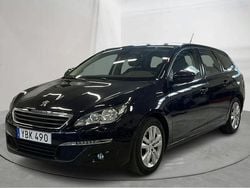 Mörkblå Begagnad 2016 Peugeot 308 Active Kombi | 69 800 kr (Bra pris)