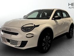 Vit (black) Ny 2024 Fiat 600 Pop SUV | 290 800 kr