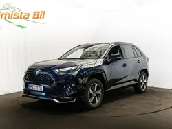 Mörkblå (blå) Begagnad 2022 Toyota RAV4 Hybrid Edition SUV | 459 900 kr (Marknadspris)