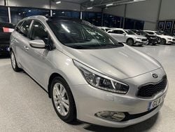 Grå Begagnad 2014 Kia Ceed Sportswagon Comfort Kombi | 104 900 kr (Marknadspris)
