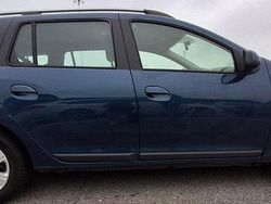 Blå Begagnad 2017 Dacia Logan MCV Kombi | 83 000 kr (Marknadspris)