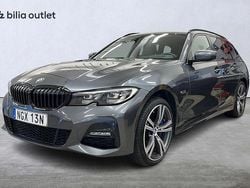 Grå Begagnad 2021 BMW 330e M Sport Kombi | 299 900 kr (Bra pris)