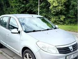 Silver Begagnad 2009 Dacia Sandero Halvkombi | 19 000 kr