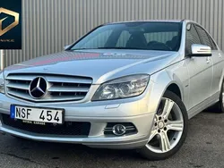 Silver Begagnad 2009 Mercedes C180 Sedan | 99 900 kr (Lite dyr)