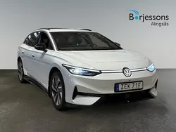 Vit Begagnad 2025 VW ID.7 Pro Sedan | 539 900 kr (Bra pris)
