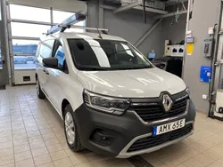 Vit Begagnad 2024 Renault Kangoo Minibuss | 329 500 kr (Marknadspris)
