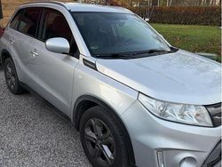Silver Begagnad 2015 Suzuki Vitara GL SUV | 129 900 kr (Marknadspris)