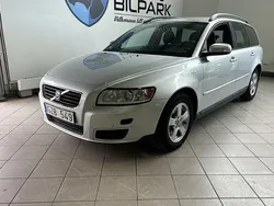 Ljusgrå Begagnad 2008 Volvo V50 Kinetic Kombi | 44 900 kr (Marknadspris)