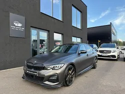 Flerfärgad Begagnad 2019 BMW 320 Sport Line Sedan | 319 900 kr (Marknadspris)
