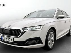 Vit Begagnad 2023 Skoda Octavia Business Line Kombi | 314 900 kr (Marknadspris)
