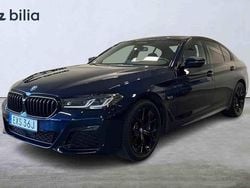 Blå Begagnad 2022 BMW 545e Sedan | 439 000 kr