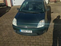 Begagnad 2004 Ford Fiesta Halvkombi | 22 000 kr