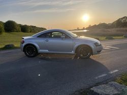 Grå Begagnad 2000 Audi TT Sportkupé | 50 000 kr (Lite dyr)