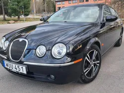 Svart Begagnad 2005 Jaguar S-Type S Sedan | 65 000 kr