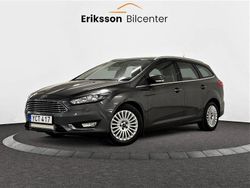Grå Begagnad 2016 Ford Focus Titanium Kombi | 89 900 kr (Marknadspris)