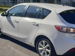 Vit Begagnad 2011 Mazda 3 Inclusive Halvkombi | 45 000 kr (Bra pris)