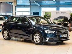 Blå Begagnad 2019 Audi A3 Sportback Proline Halvkombi | 219 900 kr