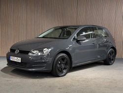 Grå Begagnad 2016 VW Golf VII Halvkombi | 109 400 kr (Marknadspris)