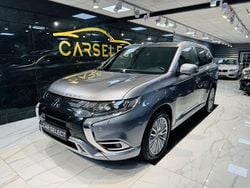 Grå Begagnad 2020 Mitsubishi Outlander P-HEV SUV | 229 900 kr (Bra pris)