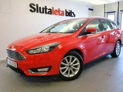 Röd Begagnad 2017 Ford Focus S Kombi | 139 900 kr (Bra pris)