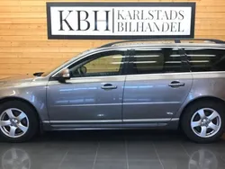 Grå Begagnad 2011 Volvo V70 Momentum Kombi | 84 900 kr (Marknadspris)