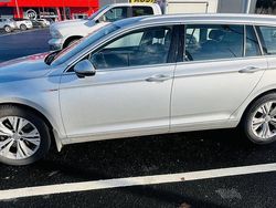 Silver Begagnad 2016 VW Passat Kombi | 154 000 kr (Marknadspris)