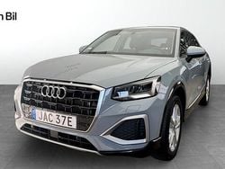 Grå Begagnad 2022 Audi Q2 Advanced Plus SUV | 279 000 kr (Marknadspris)