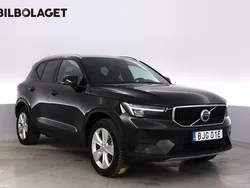 Svart Begagnad 2023 Volvo XC40 Core SUV | 339 500 kr (Bra pris)