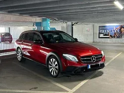 Röd Begagnad 2018 Mercedes E220 Avantgarde Kombi | 300 000 kr (Marknadspris)