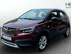 Röd (red) Begagnad 2018 Opel Crossland X SUV | 169 000 kr (Marknadspris)
