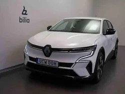 Vit Begagnad 2023 Renault Mégane Halvkombi | 269 500 kr