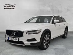 Vit Begagnad 2024 Volvo V90 CC Core Kombi | 469 000 kr (Marknadspris)