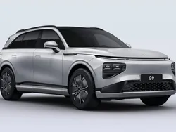 Silver Begagnad 2023 XPENG G9 SUV | 679 900 kr