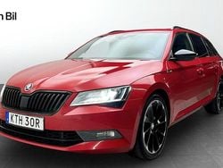Röd Begagnad 2019 Skoda Superb SportLine Kombi | 274 900 kr (Marknadspris)