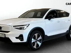 Vit (white) Begagnad 2023 Volvo C40 Ultimate SUV | 399 000 kr