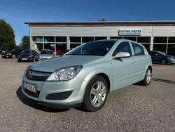 Grå Begagnad 2009 Opel Astra Halvkombi | 29 900 kr (Lite dyr)
