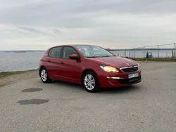 Röd Begagnad 2013 Peugeot 308 Halvkombi | 69 900 kr (Marknadspris)