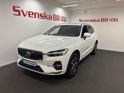 Vit Begagnad 2023 Volvo XC60 Momentum SUV | 389 000 kr (Bra pris)