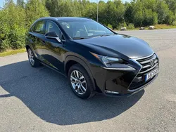 Svart Begagnad 2017 Lexus NX300h Business Edition SUV | 219 000 kr (Marknadspris)