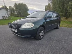Grön Begagnad 2002 Toyota Corolla Kombi | 18 000 kr